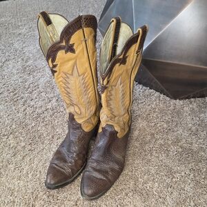 Vintage Larry Mahan Size 8.5 Men's Cowboy Boots